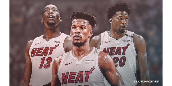 Pogba vistiendo una camiseta de Miami Heat Pogba vistiendo una camiseta de Miami Heat